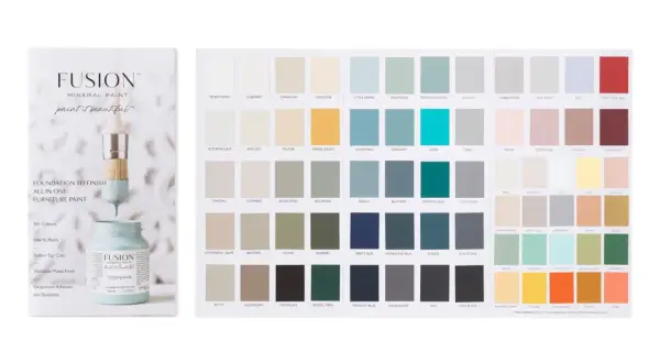 Karta kolorów farb Fusion Mineral Paint prezentuje bogactwo odcieni, od subtelnych beżów po intensywne zielenie i błękity.